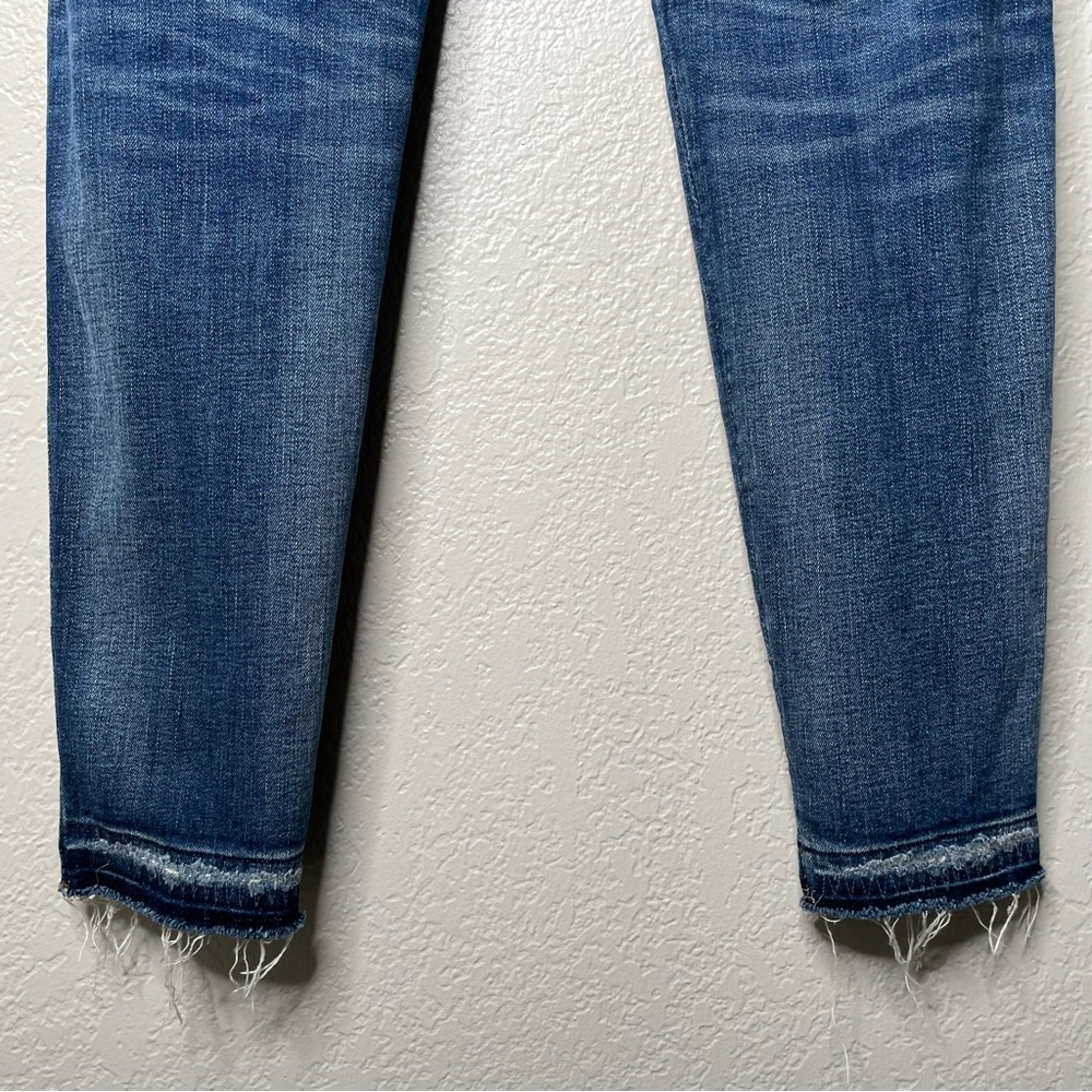 Madewell 9" Mid-Rise Skinny Jeans in York Wash: Rip and Repair Edition Denim - Picture 10 of 13